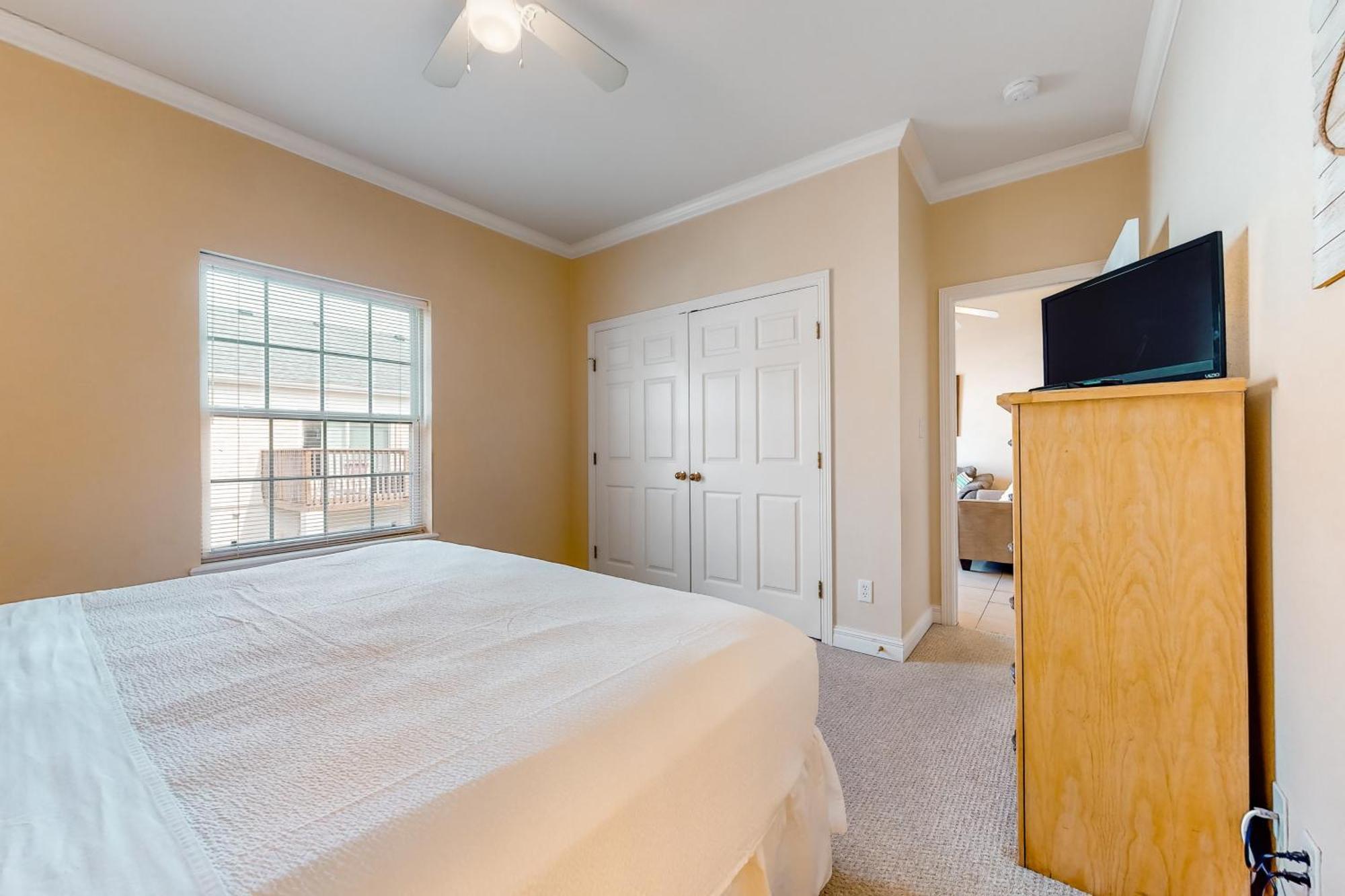Rain Dancer Condos South Padre Island Room photo