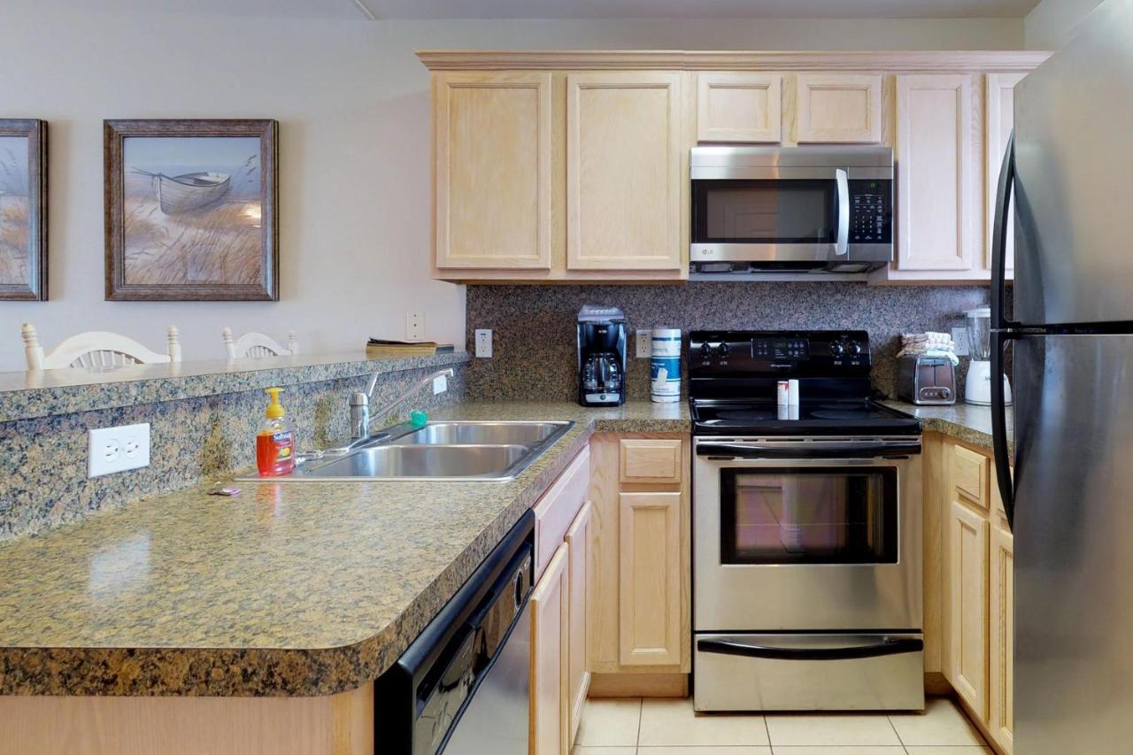 Rain Dancer Condos South Padre Island Exterior photo